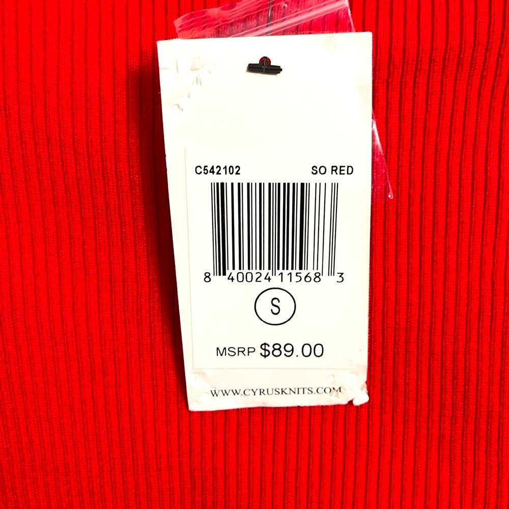 NWT Cyrus Long Sleeve Red Asymmetrical Cut Out Shirt - Size Small - Picture 4 of 9